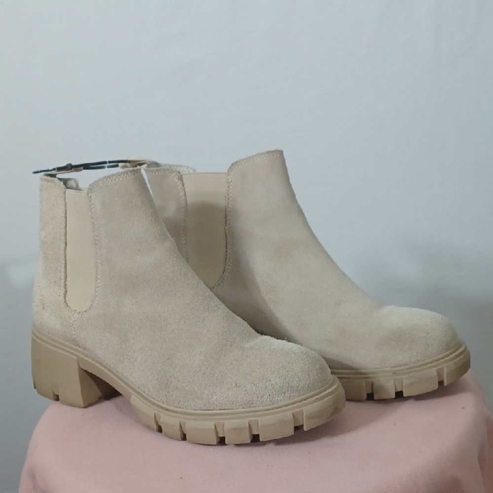 Steve Madden Light Beige Ankle Booties